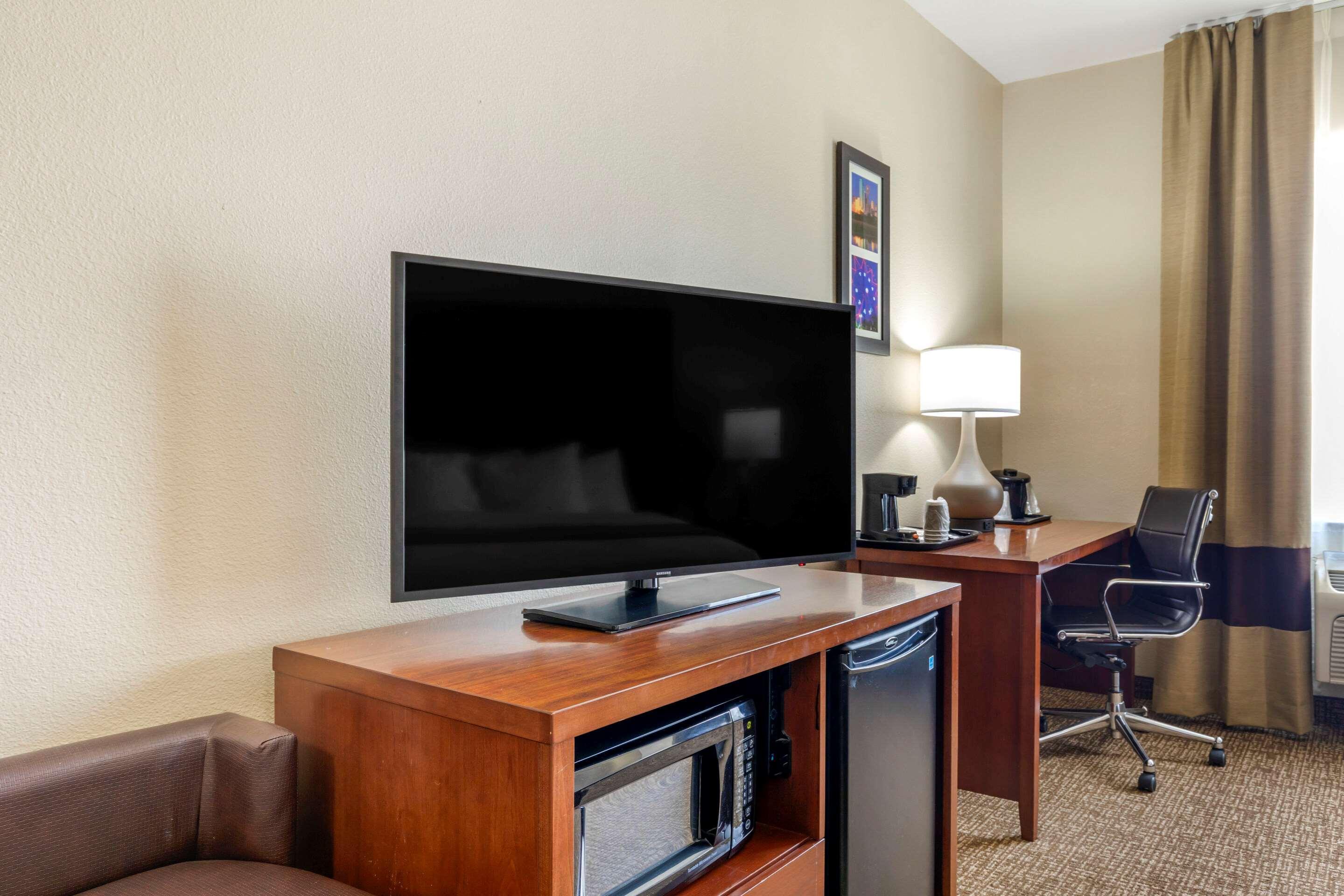 Comfort Near Unt 3* Denton