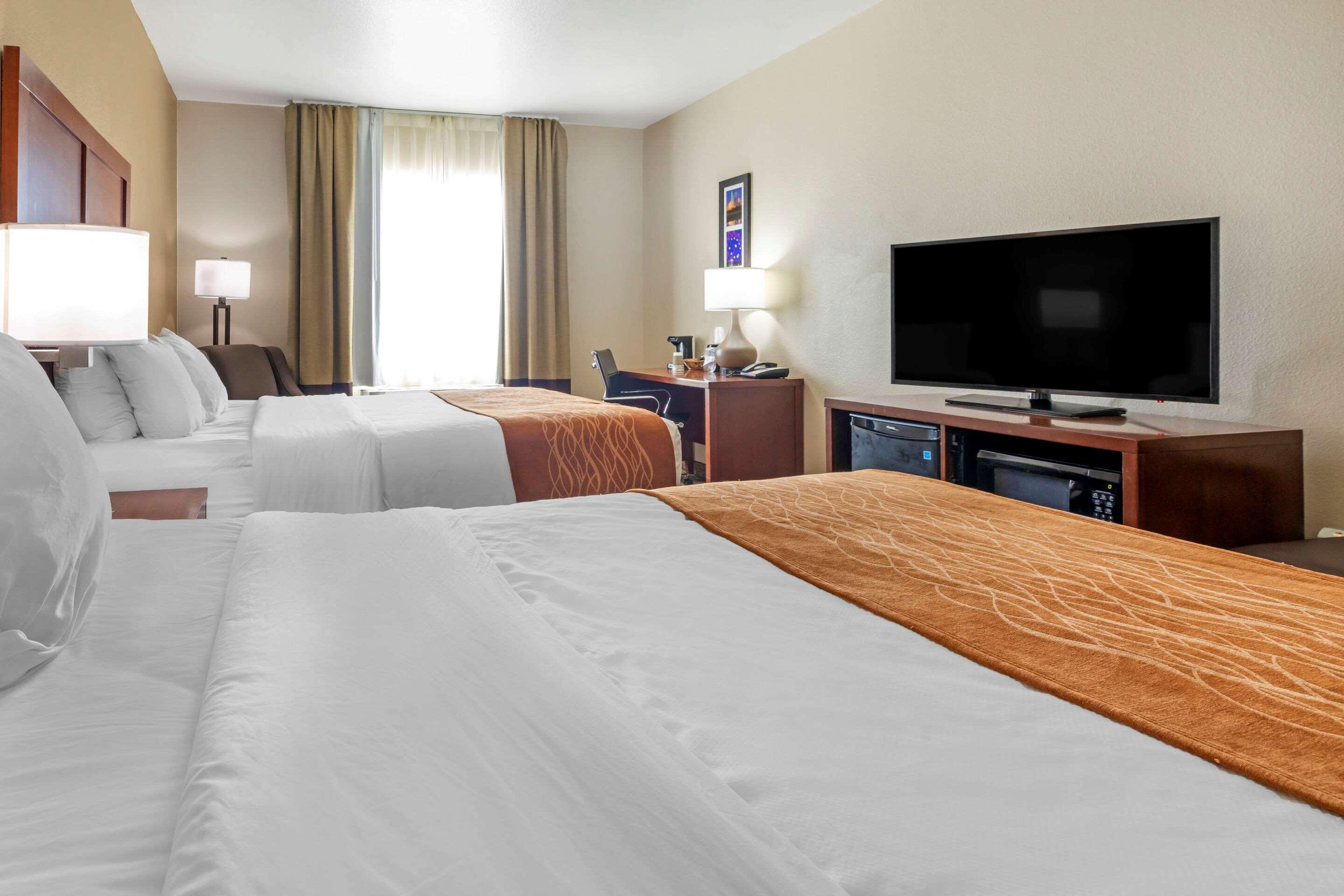 Comfort Near Unt 3* Denton