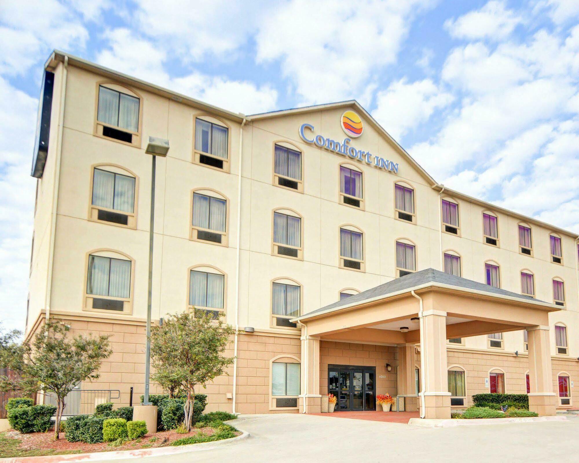 Comfort Near Unt 3* Denton